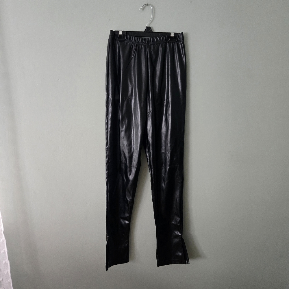 NWT Black Faux Leather Pants, size Small